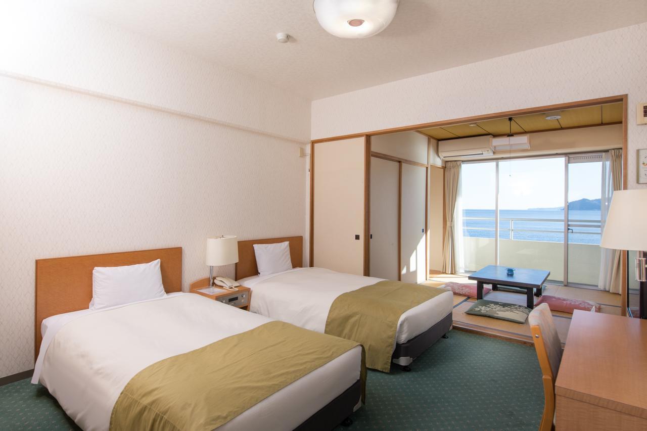 Wisterian Life Club Atami Hotel Atami  Luaran gambar