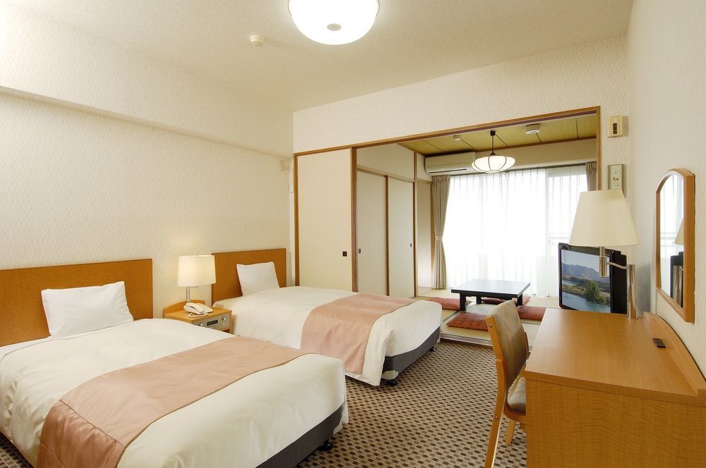 Wisterian Life Club Atami Hotel Atami  Luaran gambar